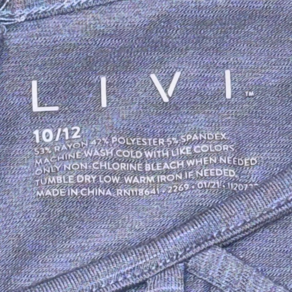 LANE BRYANT LIVI V-Neck Detail Tee - Heather Grey 10/12 - Picture 8 of 15